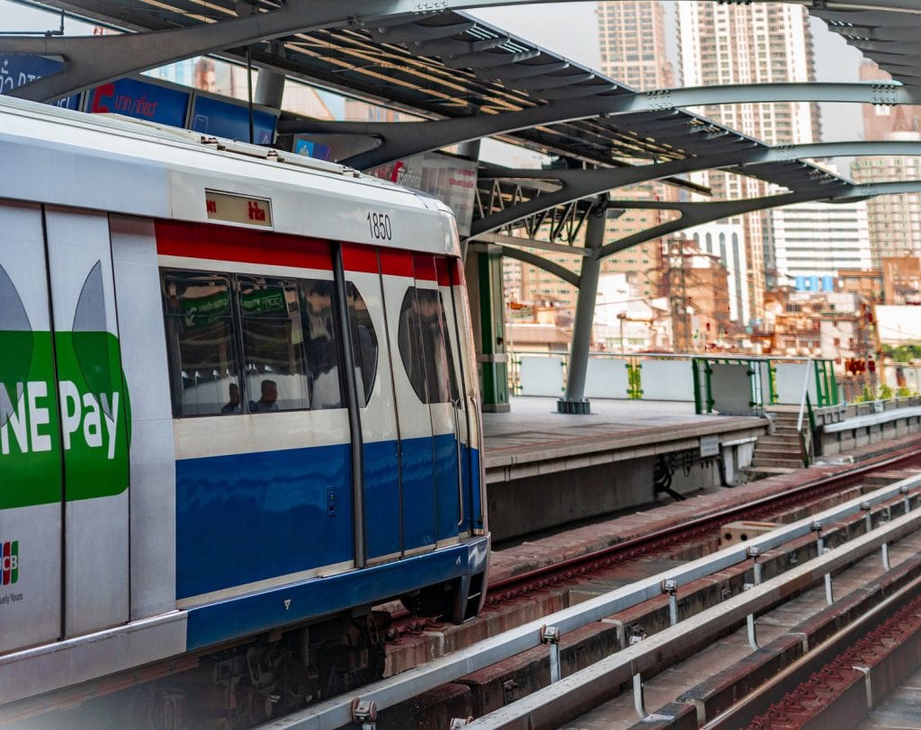 traveling Bangkok- the above ground train 